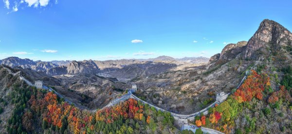 九龙证券配资 秋染蓟北雄关